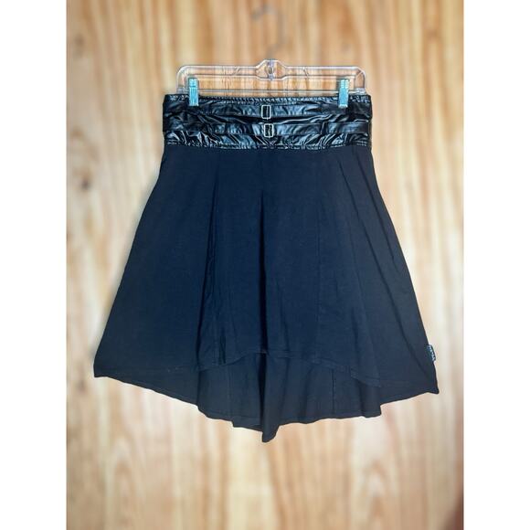 Tripp NYC Y2K Black High Low Skirt Faux Leather Buckle Goth Punk Grunge Emo Sz M - Picture 1 of 9